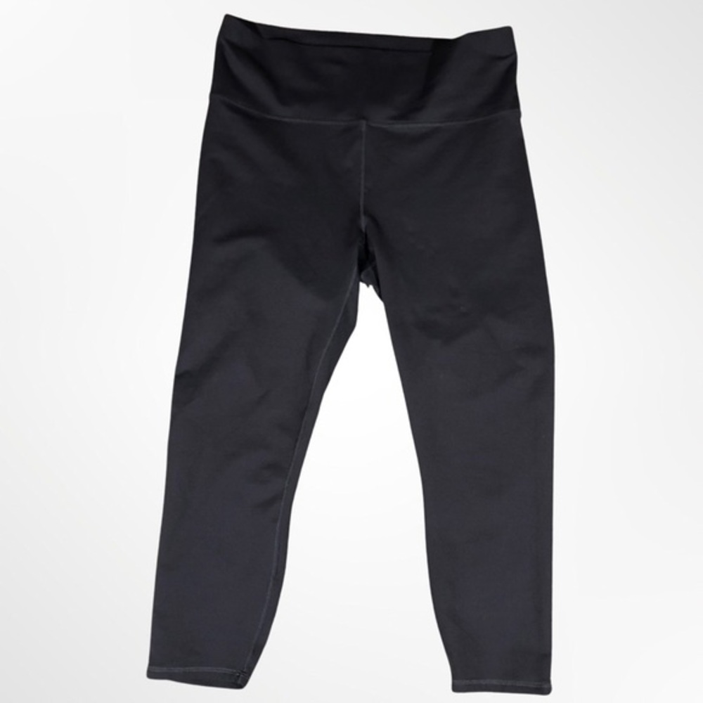 Fabletics Capri Leggings